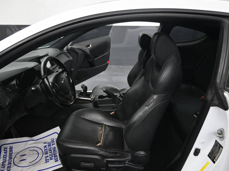 2015 Hyundai Genesis Coupe 3.8 Ultimate