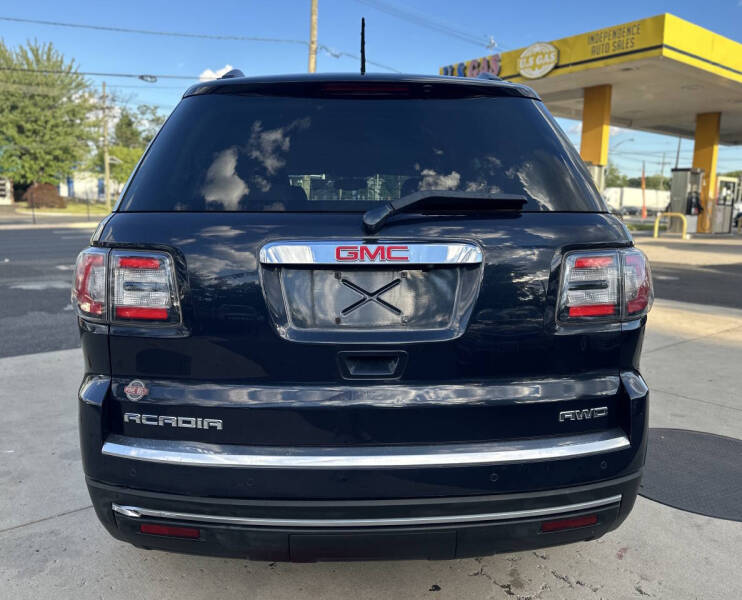 2016 GMC Acadia SLE-2