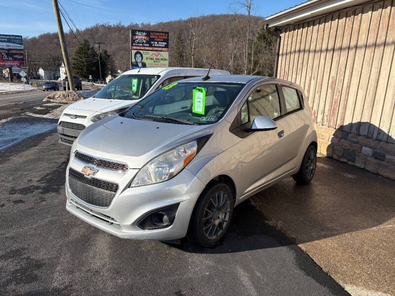 2013 Chevrolet Spark LS's photo