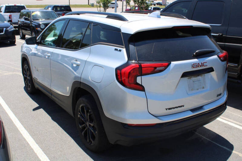 2021 GMC Terrain SLE