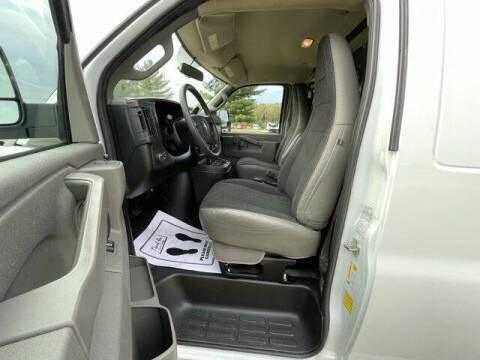 2024 GMC Savana 2500