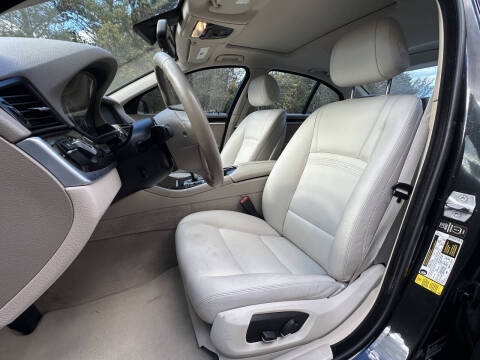 2014 BMW 5 Series 528i