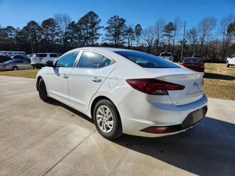 2019 Hyundai Elantra SE