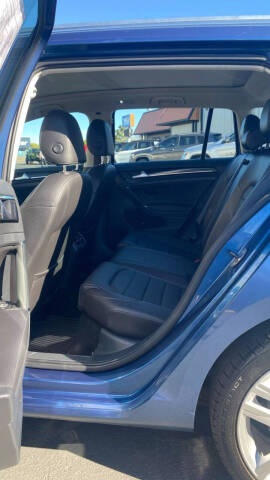 2015 Volkswagen Golf SportWagen