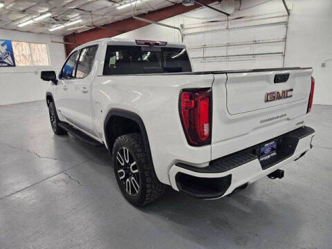 2022 GMC Sierra 1500 AT4