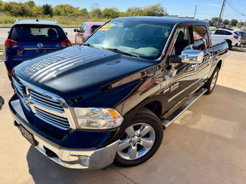 2017 RAM 1500 SLT