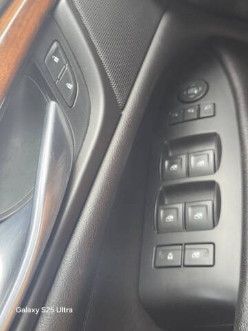 2017 Cadillac Escalade Luxury