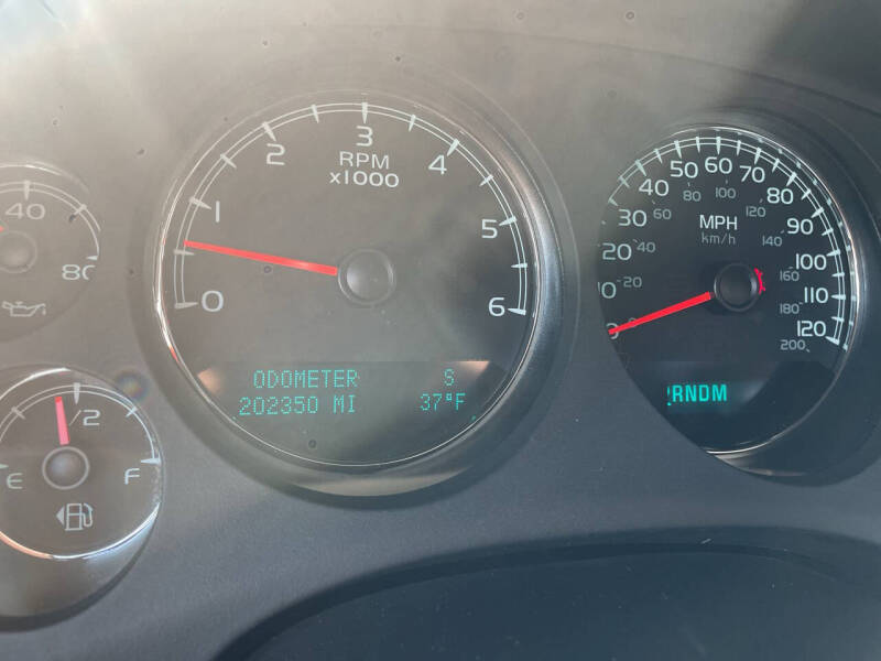 2012 Chevrolet Avalanche LS