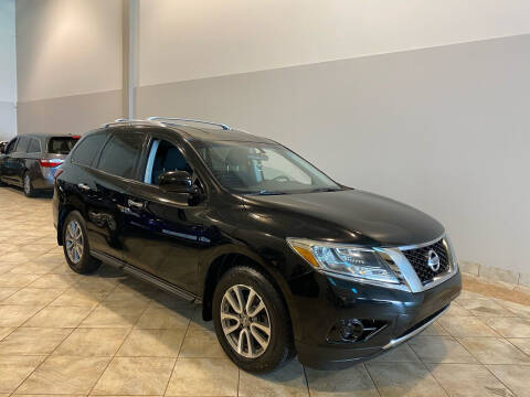 2013 Nissan Pathfinder for sale at Super Bee Auto in Chantilly VA