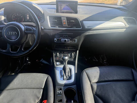 2016 Audi Q3 2.0T quattro Premium Plus