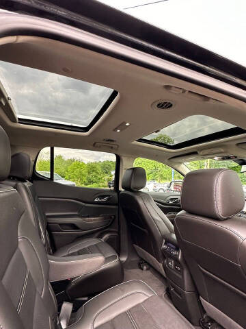 2021 GMC Acadia Denali