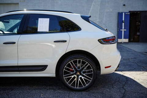 2023 Porsche Macan S