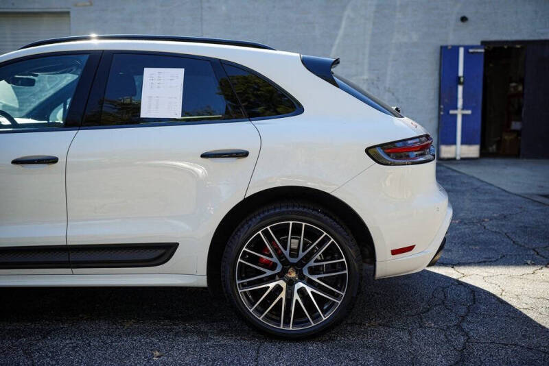 2023 Porsche Macan S