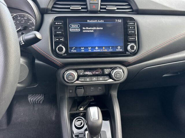 2025 Nissan Versa SR