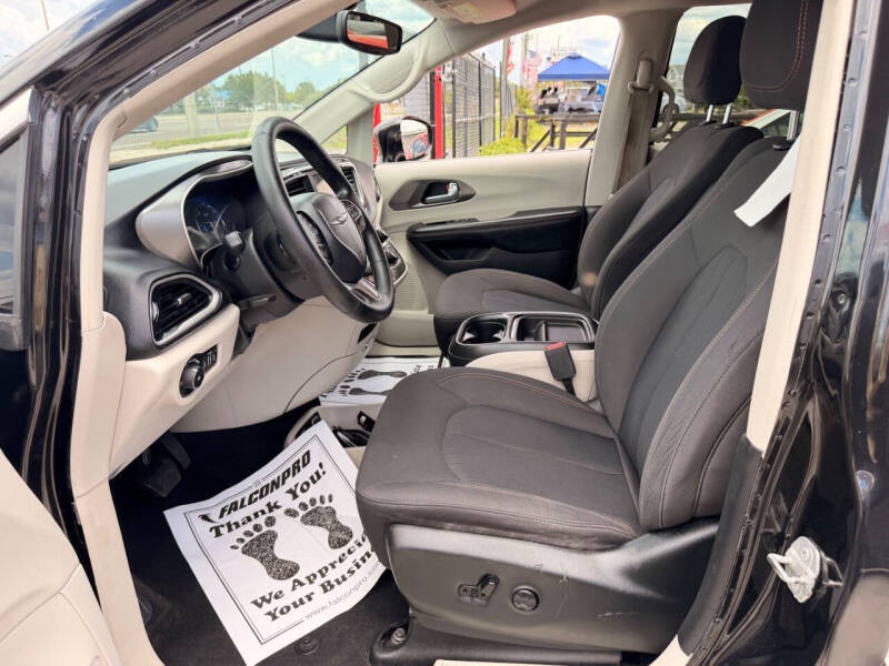 2020 Chrysler Pacifica Touring