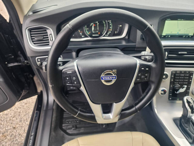 2017 Volvo V60 T5 Premier