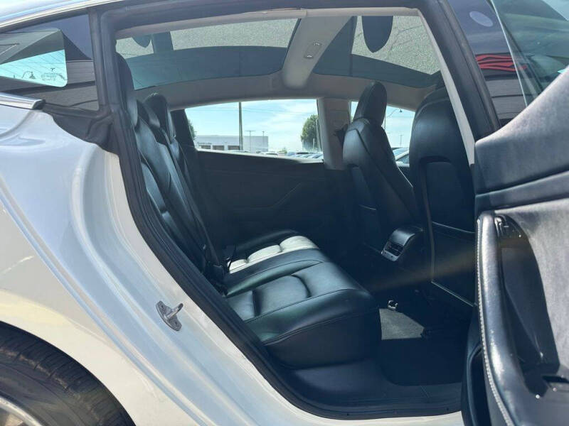 2018 Tesla Model 3 Mid Range