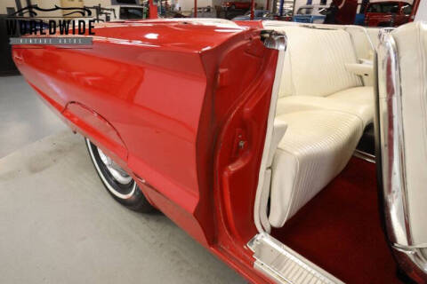 1964 Ford Thunderbird