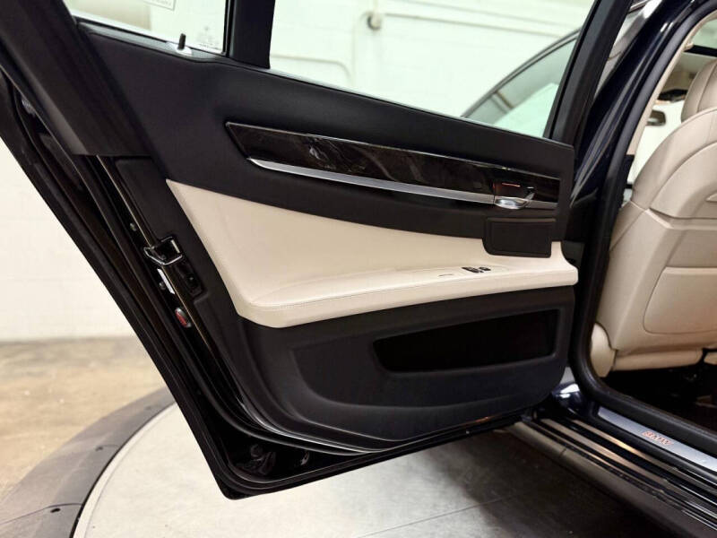 2012 BMW 7 Series 750Li