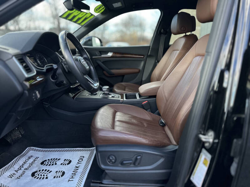 2018 Audi Q5 2.0T quattro Premium Plus