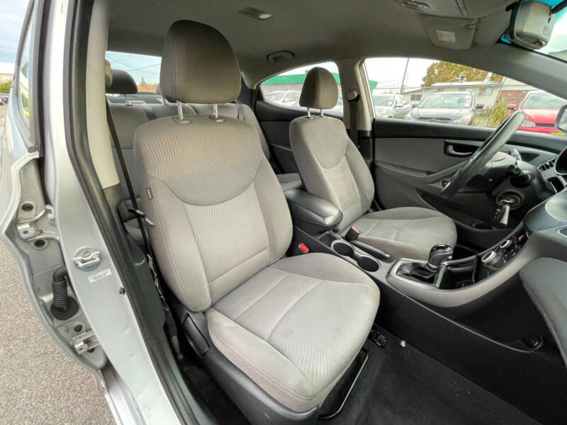 2016 Hyundai Elantra