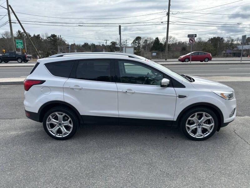 2019 Ford Escape Titanium