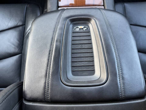 2018 Cadillac Escalade ESV Premium Luxury