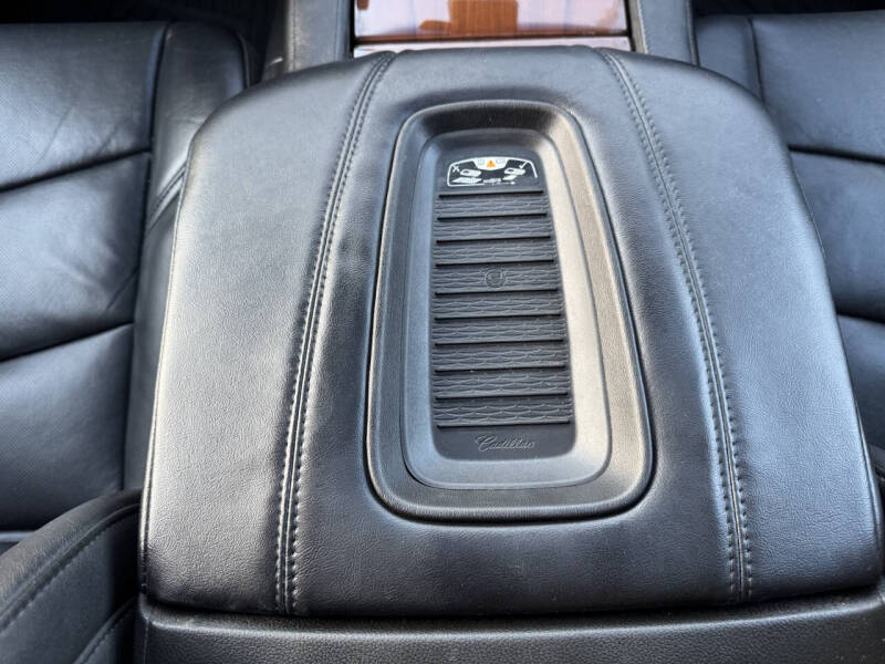 2018 Cadillac Escalade ESV Premium Luxury