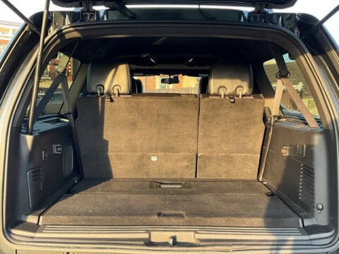 2011 Lincoln Navigator L