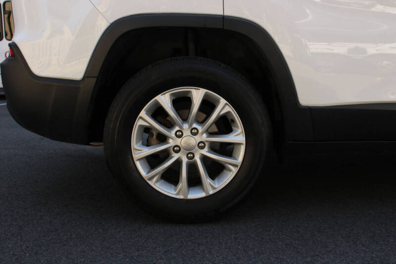 2020 Jeep Cherokee Latitude
