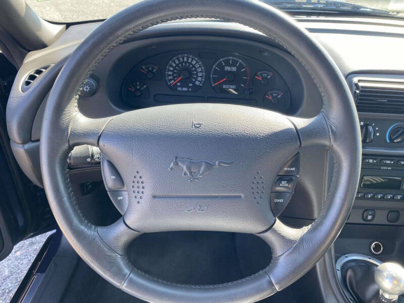 2001 Ford Mustang GT