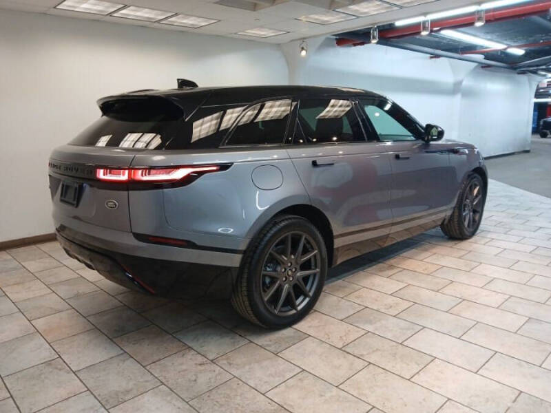 2022 Land Rover Range Rover Velar P250 R-Dynamic S