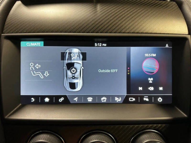 2019 Jaguar F-TYPE P300