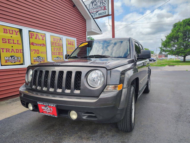 2016 Jeep Patriot Sport's photo