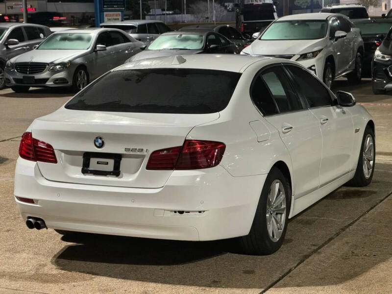 2015 BMW 5 Series 528i