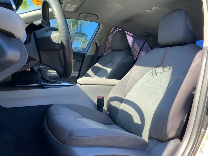 2018 Toyota Camry LE