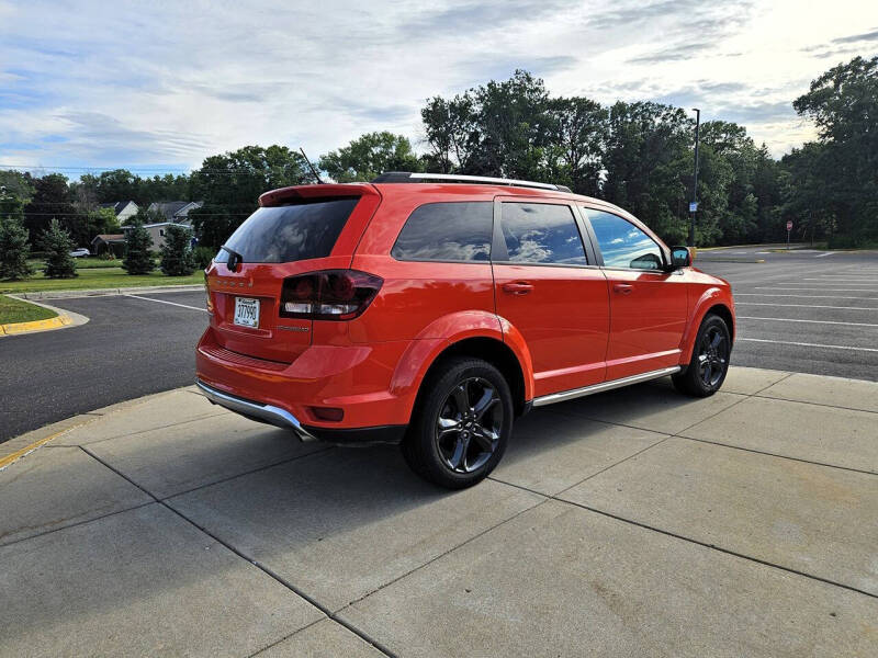 2018 Dodge Journey Crossroad