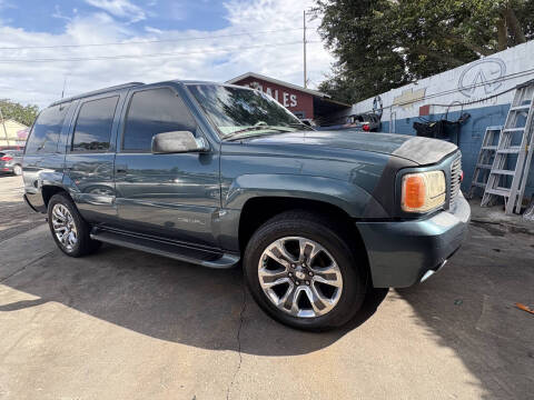 2000 GMC Yukon Denali
