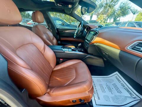 2017 Maserati Ghibli