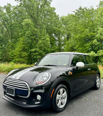 2015 MINI Hardtop 2 Door for sale at ONE NATION AUTO SALE LLC in Fredericksburg VA