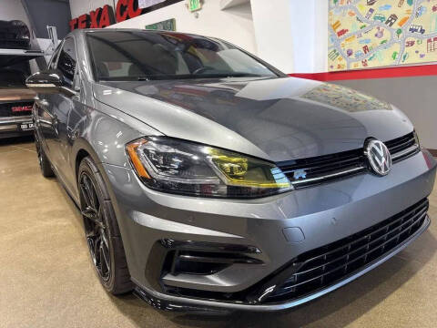 2018 Volkswagen Golf R 4Motion