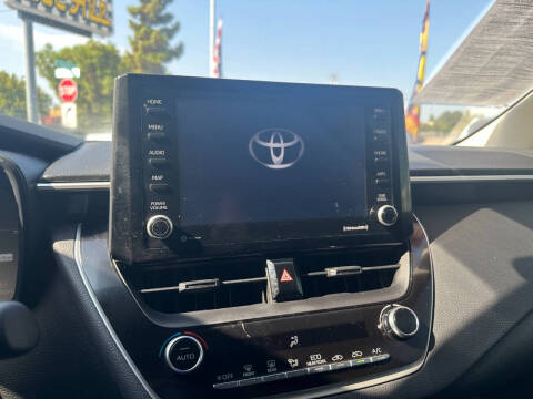 2022 Toyota Corolla LE