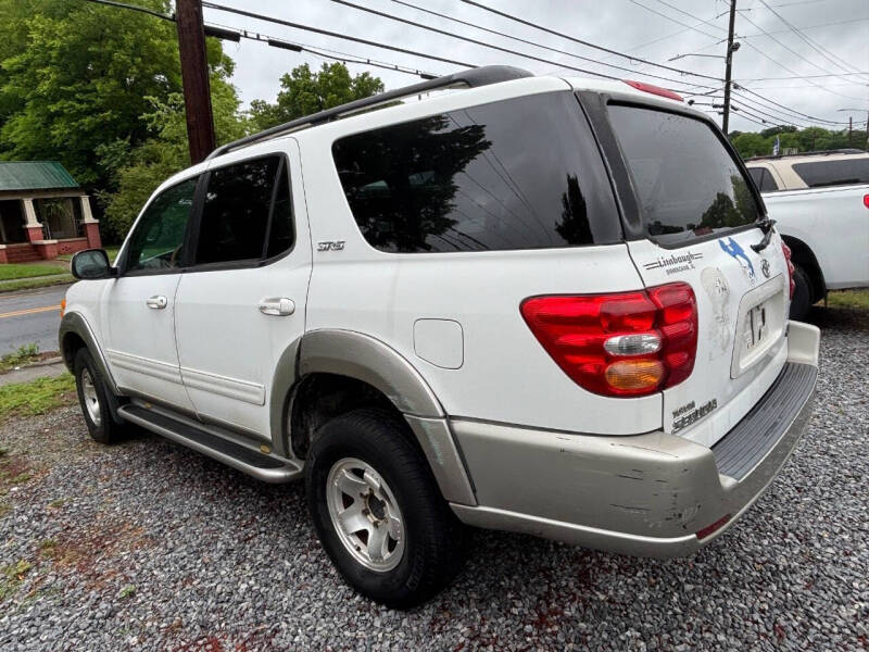 2002 Toyota Sequoia SR5