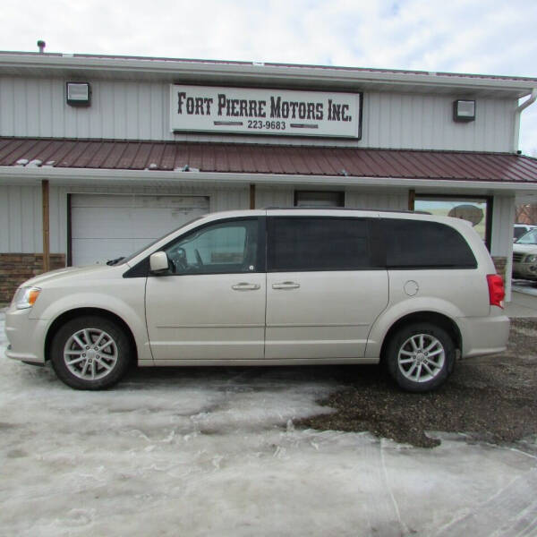 2015 Dodge Grand Caravan for sale at FORT PIERRE MOTORS in Fort Pierre SD