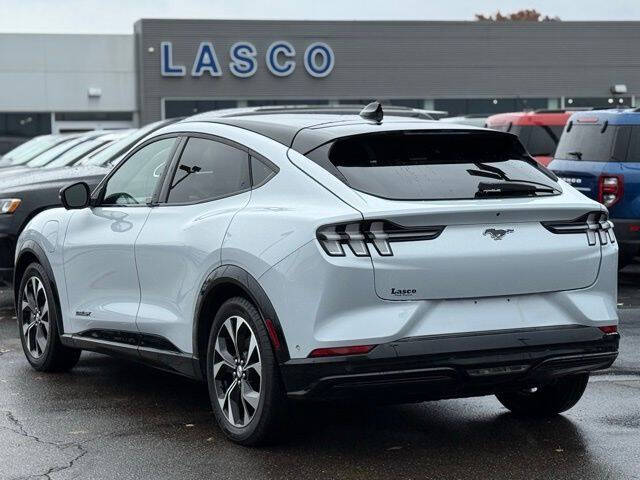 2022 Ford Mustang Mach-E Premium