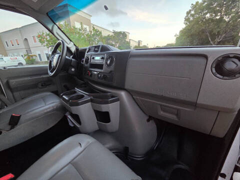 2021 Ford E-Series E-350 SD