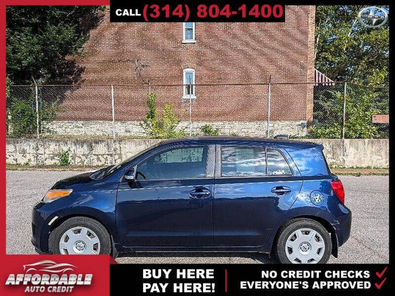 2010 Scion xD