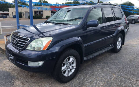 2005 Lexus GX 470 for sale at Super Advantage Auto Sales in Gladewater TX