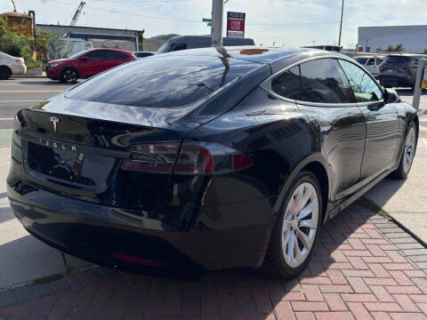 2018 Tesla Model S 75D