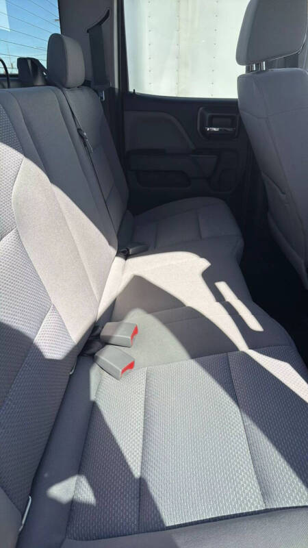 2018 Chevrolet Silverado 1500 Custom